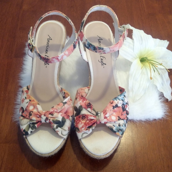 American Eagle Outfitters Shoes - American Eagle Espadrille Platform Sandal Wedges